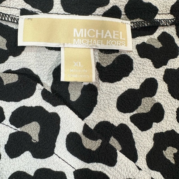 Michael Kors Leopard Print Blouse SIZE XLarge - Picture 2 of 7